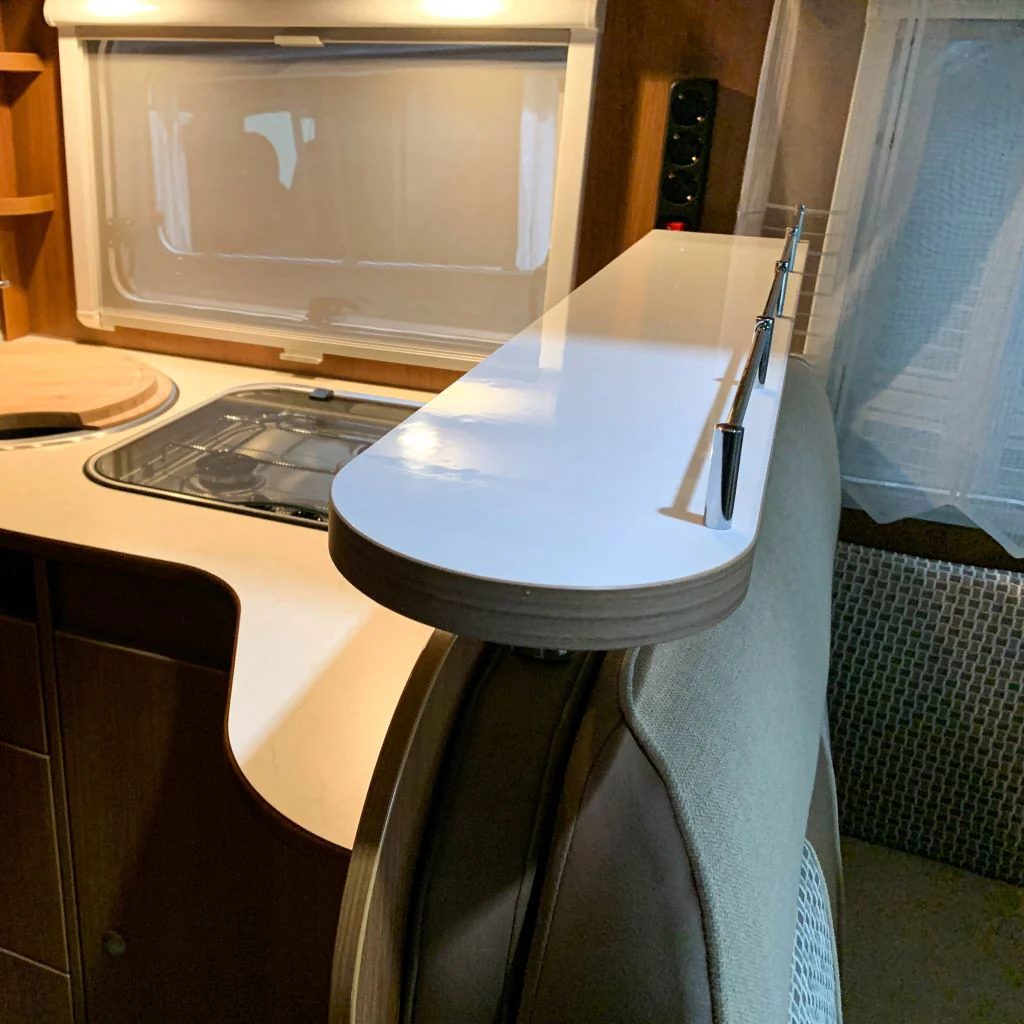 Tablette de rangement pour les modèles Carado de 2012 à 2015 – Image 6